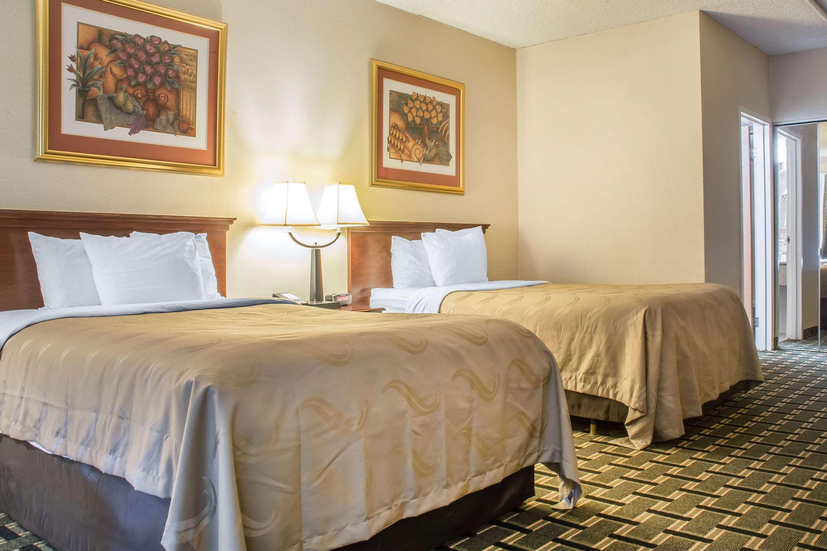 Quality Inn & Suites Palm Island Indoor Waterpark Batavia Luaran gambar